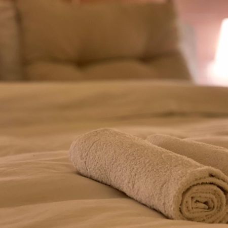 Novi Ligure Private Apartment ภายนอก รูปภาพ