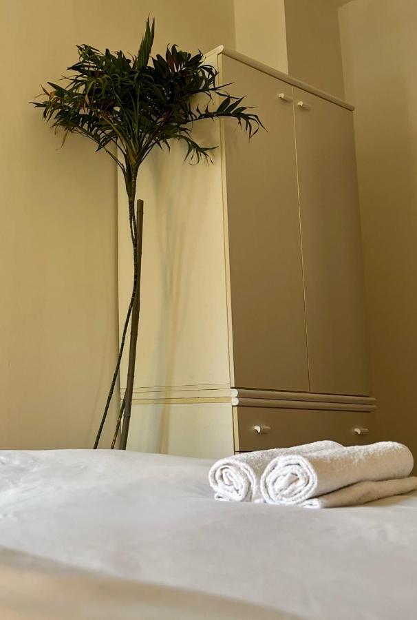 Novi Ligure Private Apartment ภายนอก รูปภาพ