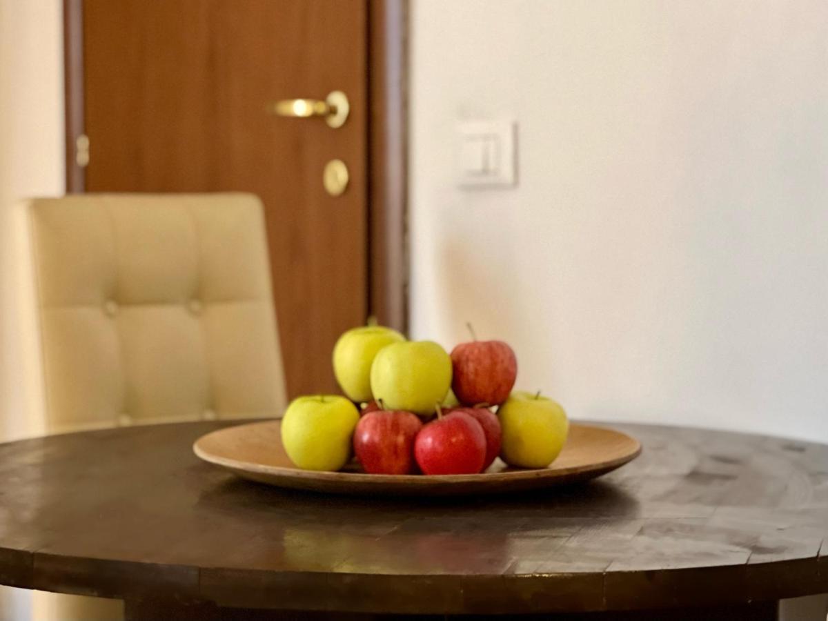 Novi Ligure Private Apartment ภายนอก รูปภาพ