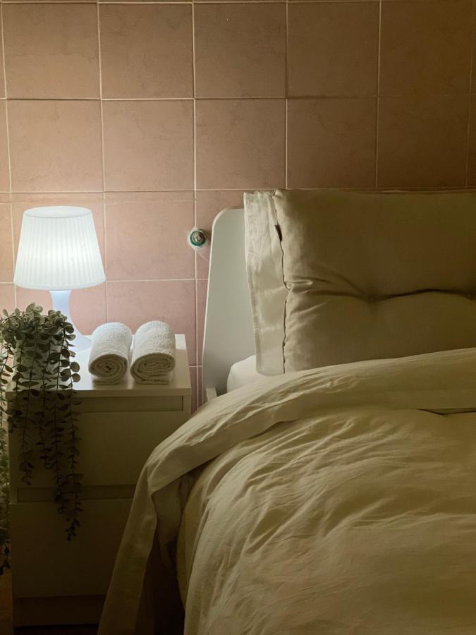 Novi Ligure Private Apartment ภายนอก รูปภาพ