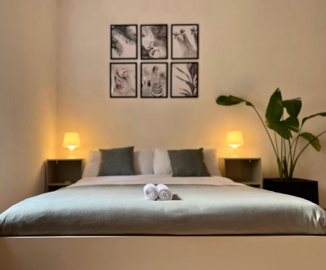 Novi Ligure Private Apartment ภายนอก รูปภาพ