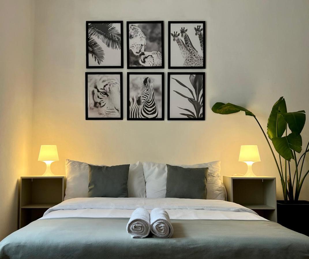 Novi Ligure Private Apartment ภายนอก รูปภาพ