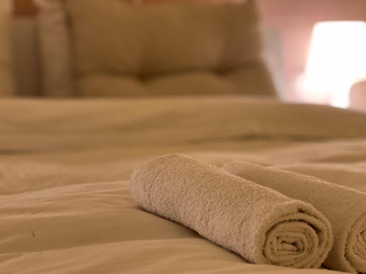 Novi Ligure Private Apartment ภายนอก รูปภาพ